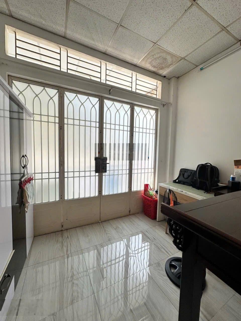 Bán nhà Tân Bình hẻm Thiên Phước 3 tầng 30m2 chỉ 5.6 tỷ, lh: 0907082141