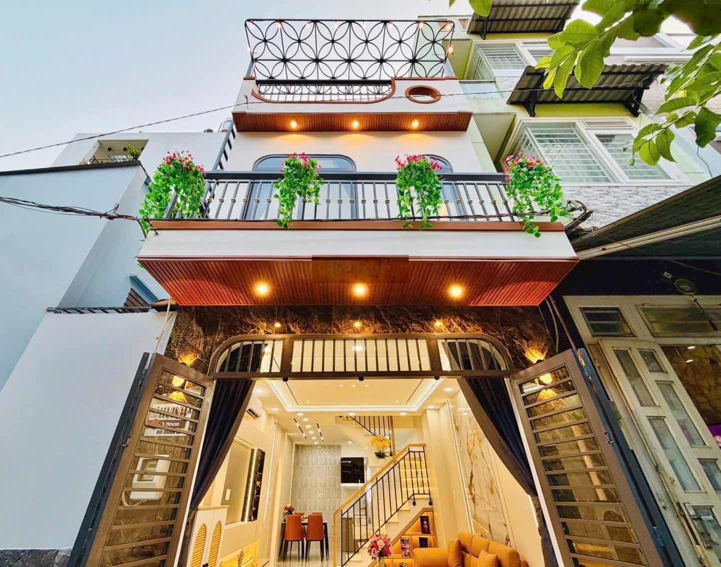 Tài chính 700-800 triệu cần tìm nhà liên hệ em Em nhận được căn nhà chủ Ngộp Bank giá 750