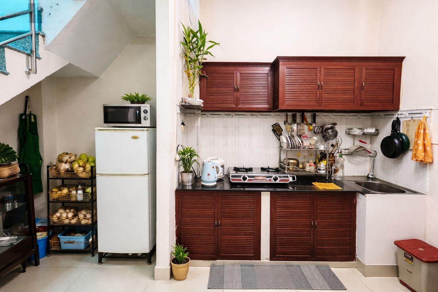 Xe hơi đỗ cửa - ngay Ngã Tư Bảy Hiền - 40m2 - nhỉnh 5 tỷ