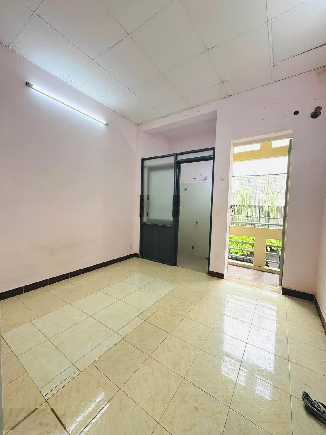 Tân bình khu bàu cát hẻm ô tô thông dt 30m2 nhà 2 tầng hoàn công đủ giá 5,6tỷ