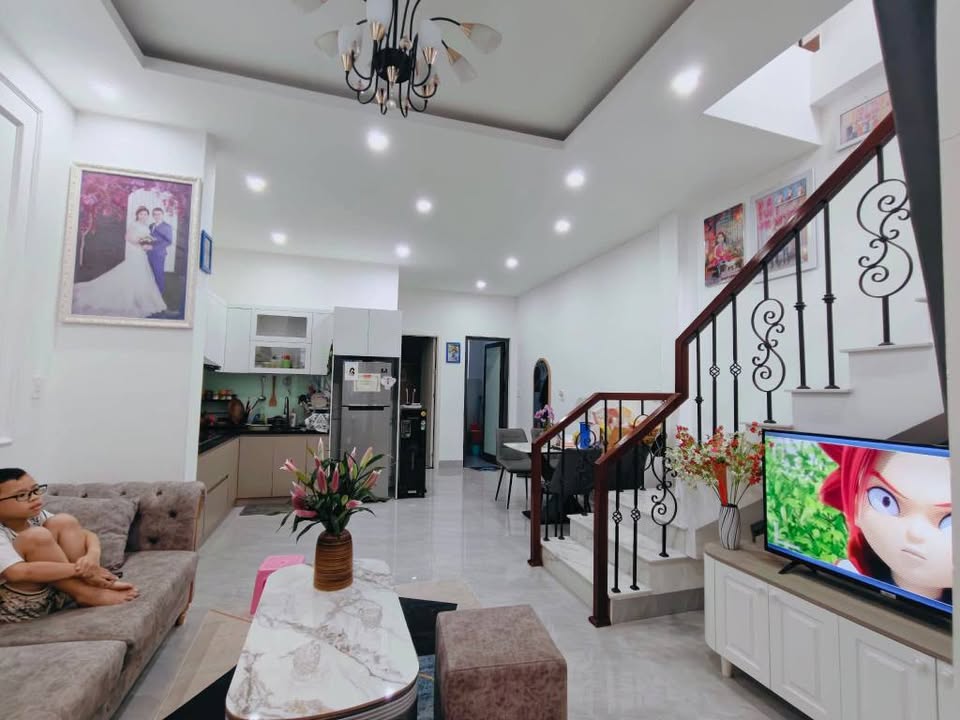 Bán nhà riêng huyện Phú Vang, tỉnh Thừa Thiên Huế, giá 2,5 tỷ