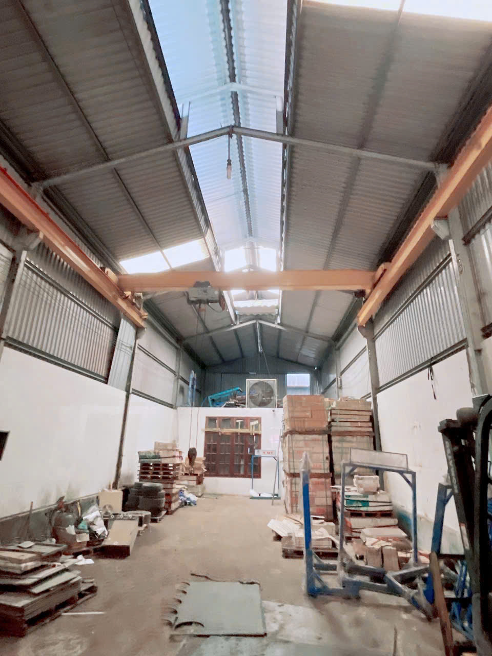 Bán xưởng mặt tiền Quốc lộ 1A, Tân Hiệp, Đồng Nai, diện tích 369m2, giá 18 tỷ