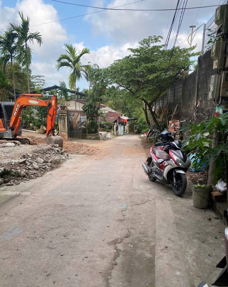 Bán đất Quảng Tế, 100m2, mặt tiền 5m, giá 2.3 tỷ