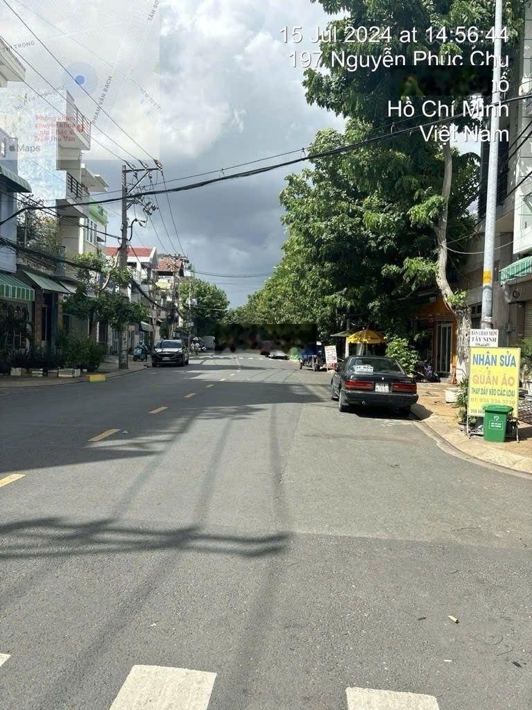 Tân bình $$ 5.6 ty bán nhà mặt tiền nguyễn phúc 28.8 m2 dt:28.8 m2 (3.3 10) 2 tầng.2pn