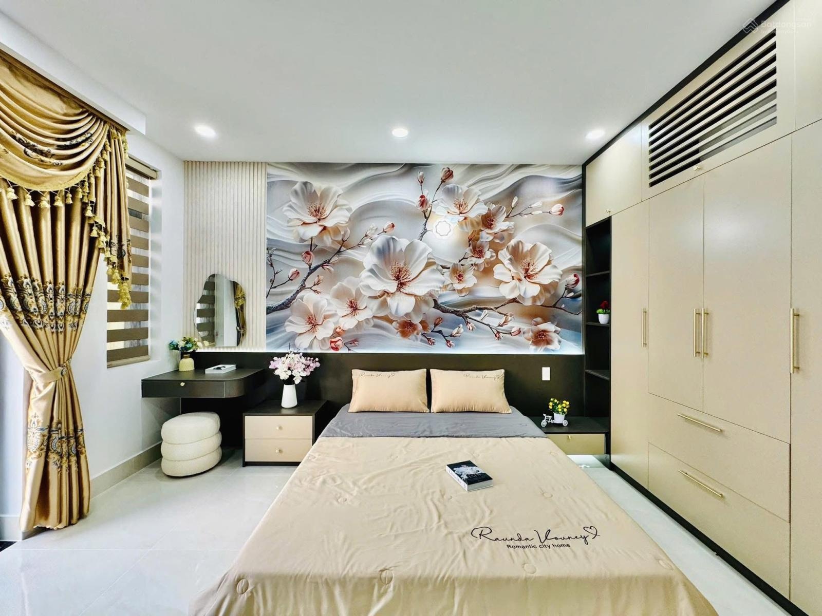 Sát nhà ga T3 chinh chủ gửi bán nhà Hoàng Hoa Thám 80m2 - Sổ sách hoàn công đầy đủ giá chỉ 4ty790