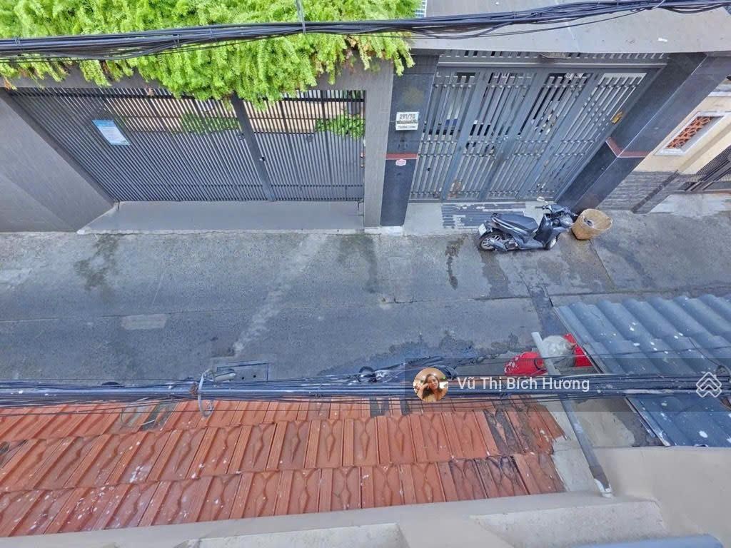 Nhà bán 2 tầng - khu bàu cát hẻm ôtô vào nhà - trung tâm tb - trường chinh - bàu cát