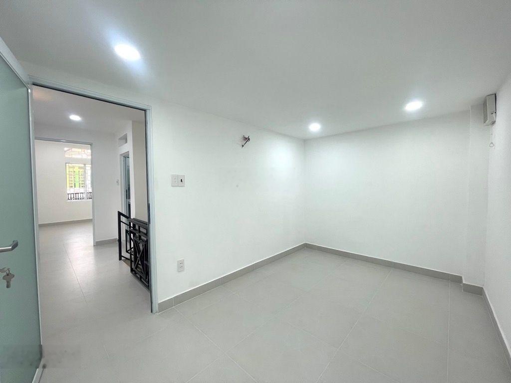 Nhà mới tân bình,nguyễn phúc chu, trường chinh, hxh, cách mt 10m, chỉ 5.6 tỷ.