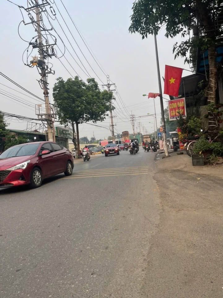 Bán đất Quang Minh, Mê Linh, 80m2, mặt tiền rộng, có 3 phòng trọ, pháp lý chuẩn