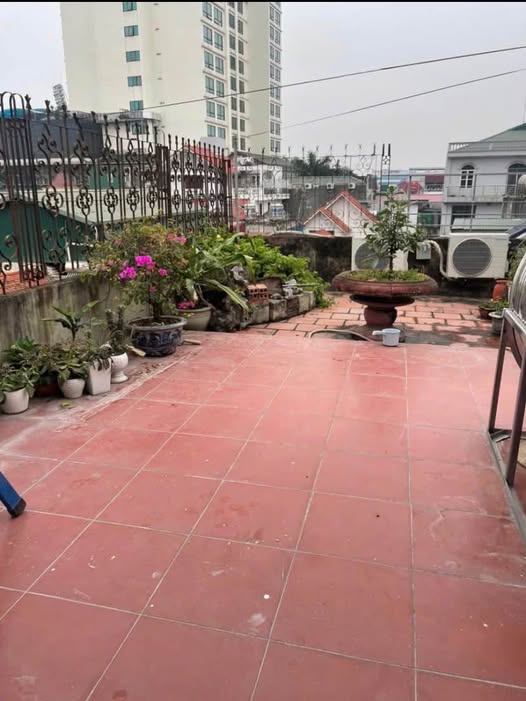 Bán nhà riêng gần chợ Phố 8, thành phố Ninh Bình