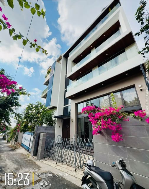 Ngôi nhà 5 tầng, sát biển Bãi Dâu, view biển núi, kinh doanh du lịch Vũng Tàu