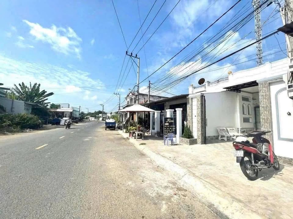 Bán nhà trệt mặt tiền Văn Ngọc Chính, tỉnh Sóc Trăng, giá 1 tỷ