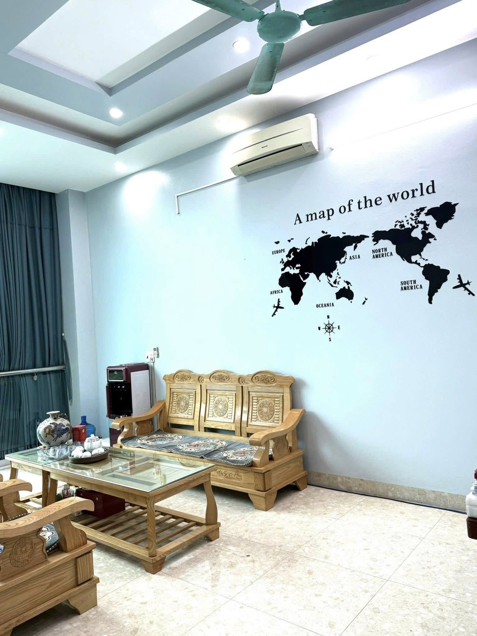 Bán nhà 3 tầng, full thổ cư Nguyễn Trãi, Hà Giang, diện tích 7m x 20m