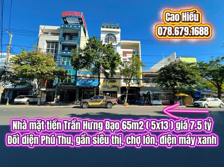 Bán nhà mặt tiền Trần Hưng Đạo, Tuy Hòa, kinh doanh tốt, giá 7,5 tỷ