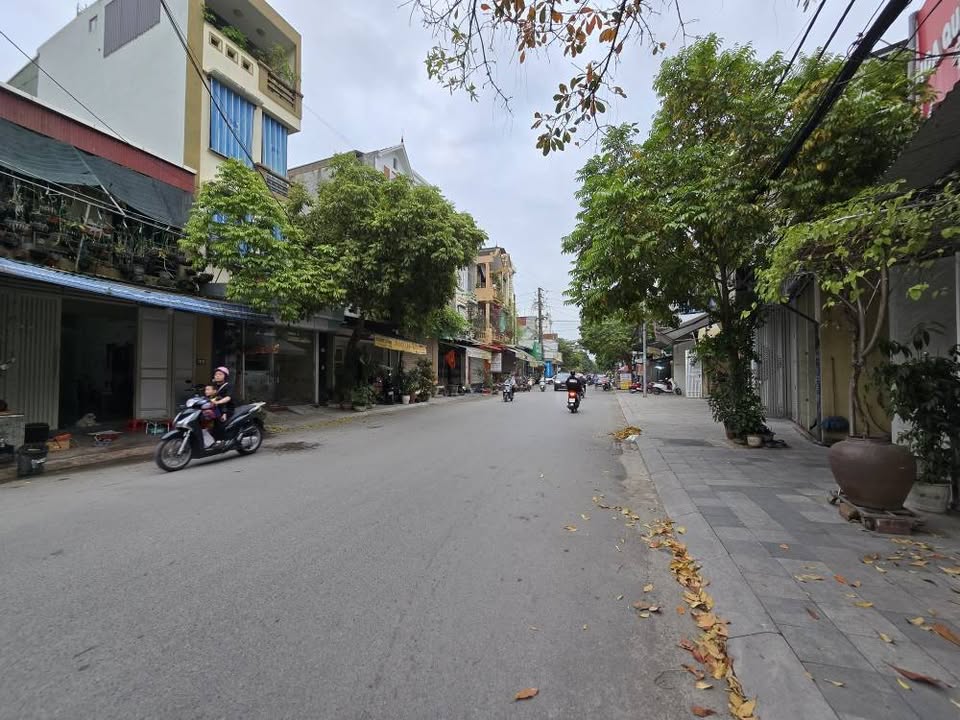 Bán nhà riêng thị xã Bỉm Sơn, tỉnh Thanh Hóa, giá 2 tỷ