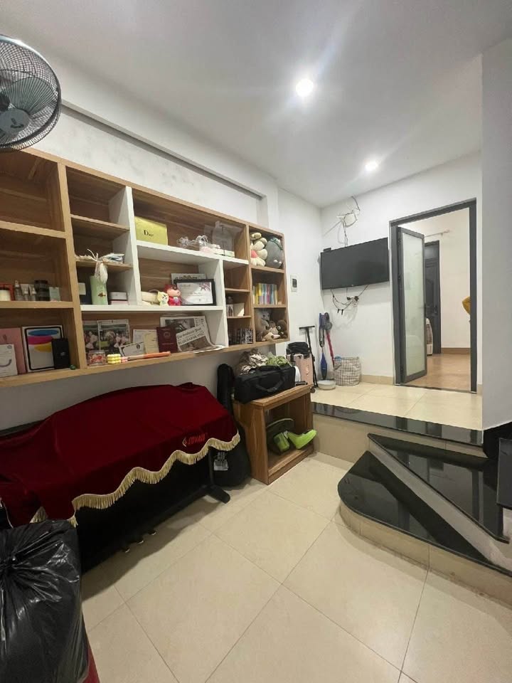 Bán nhà kiệt Trần Cao Vân, 70m2, ngang 5m, gần công viên Hà Khê