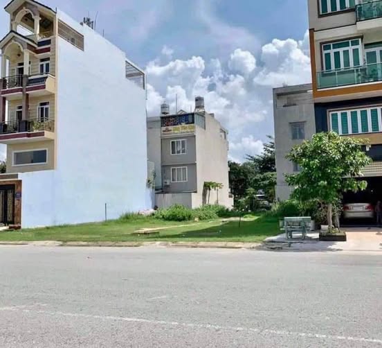 Bán đất huyện Bình Chánh thành phố Hồ Chí Minh, giá 1,299 tỷ