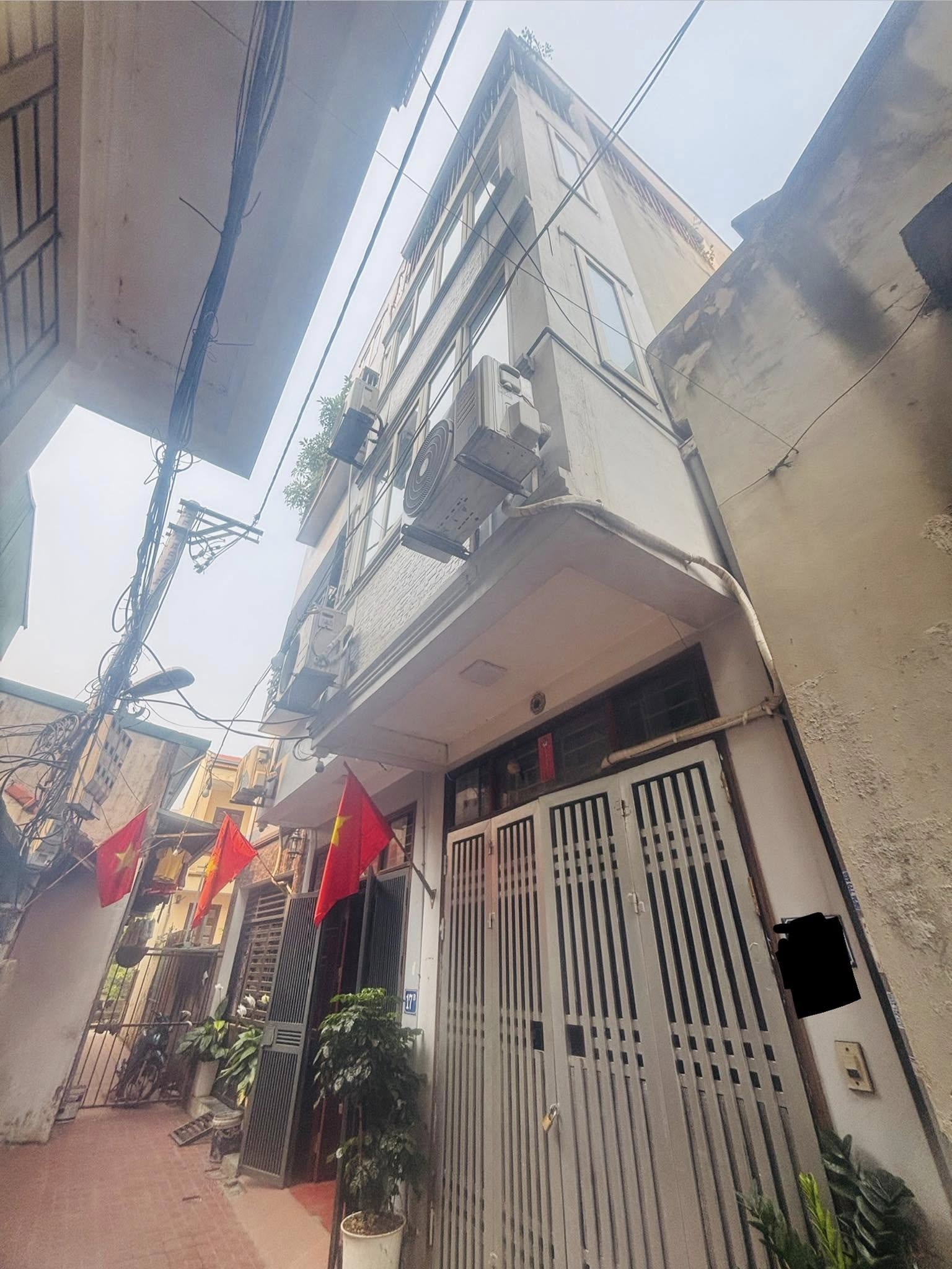 Bán nhà 4 tầng, 39m2, ô tô đỗ cửa tại Mậu Lương, Hà Đông