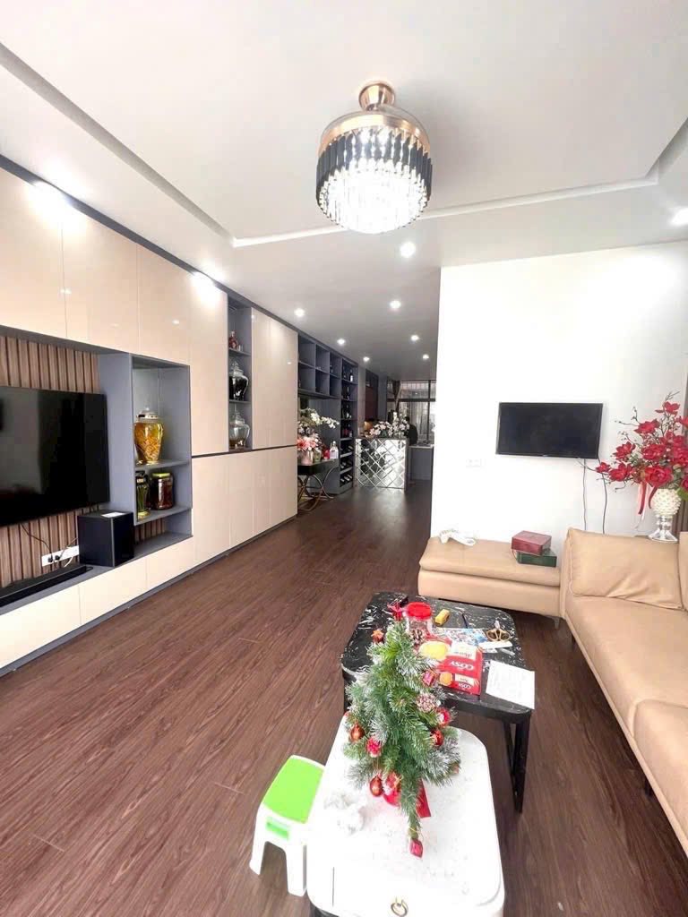 Bán biệt thự shophouse Long Biên thành phố Hà Nội, giá 20 tỷ