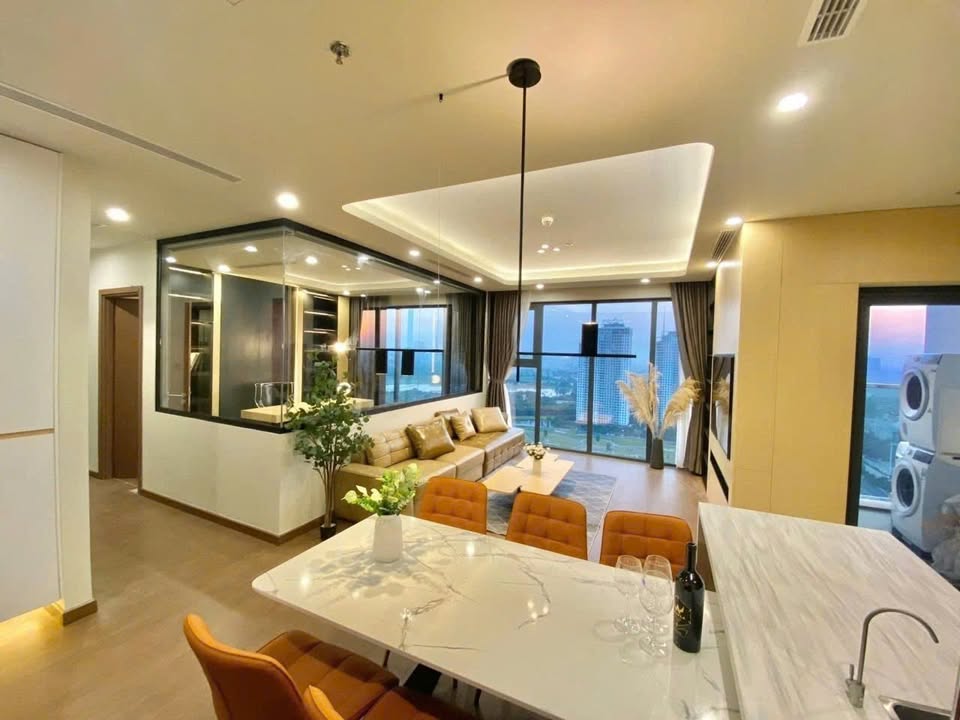 Cần bán gấp căn 2 phòng ngủ, cạnh đại học Công nghiệp, chỉ hơn 5,5 tỷ