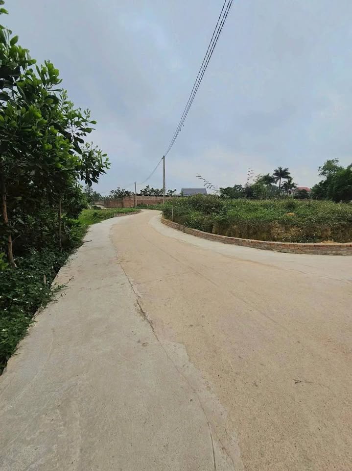 Bán lô đất 3 mặt tiền tại Lai Sơn, Trung Giã, Sóc Sơn