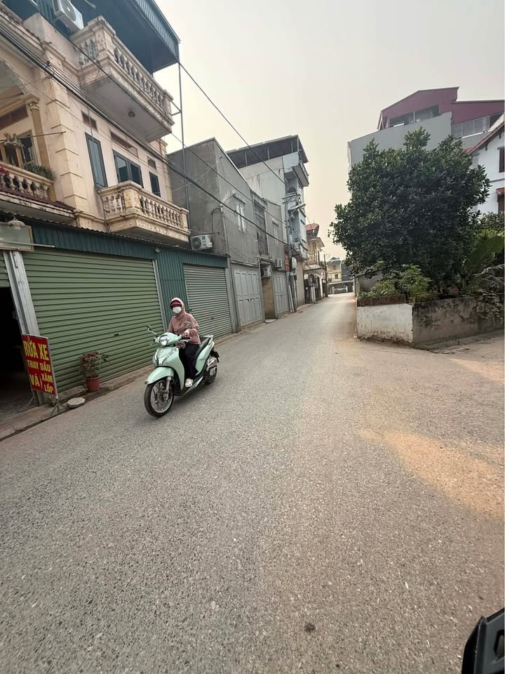 Chính chủ cần bán gấp lô đất nên đẹp ở Ngô Xuân Quảng, thị trấn Trâu Quỳ, Gia Lâm, Hà Nội, giá 4.68 tỷ