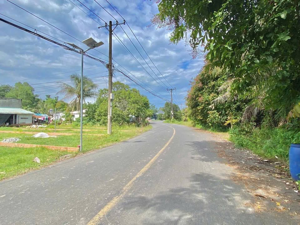 Bán nhà vườn 2157m2, có sẵn 100m2 thổ cư, giá 440 triệu