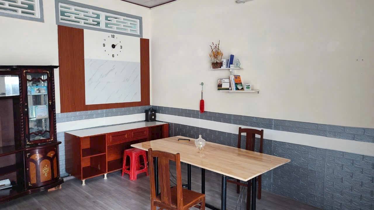 Bán nhà mặt tiền chợ Phước Hậu, Tam Phước, Châu Thành, nay là phường Sơn Đông, Vĩnh Long