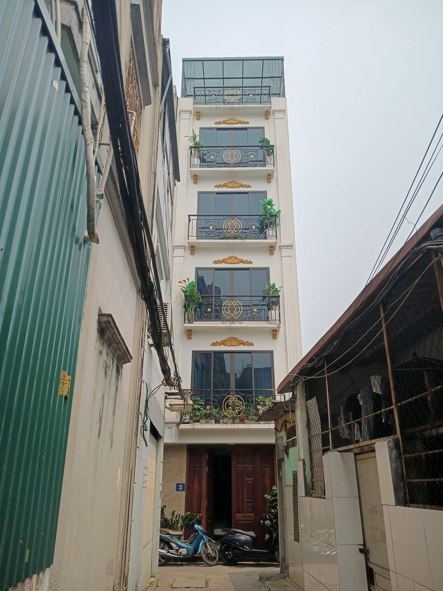 Bán nhà phố Trương Định, sau quy hoạch ra mặt đường, nhà lô góc. mặt ngõ ba gác