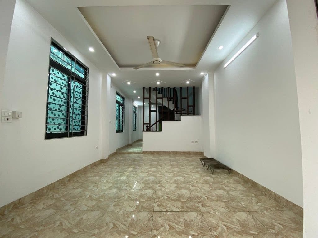 Bán nhà 5 tầng Tả Thanh Oai, 40m2, full nội thất