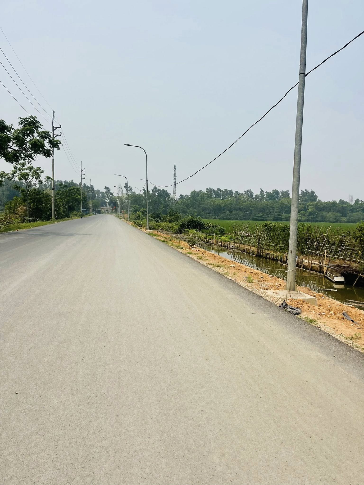 Bán đất huyện Quốc Oai, thành phố Hà Nội, giá 300 triệu/1 sào