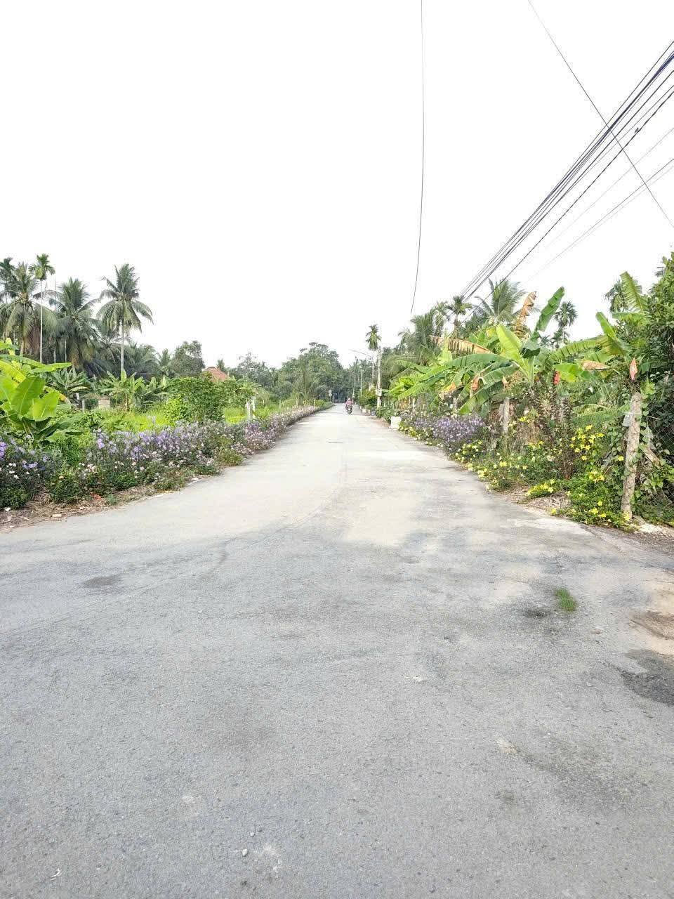 Bán nhà riêng thành phố Thuận An, tỉnh Bình Dương, giá 11 tỷ