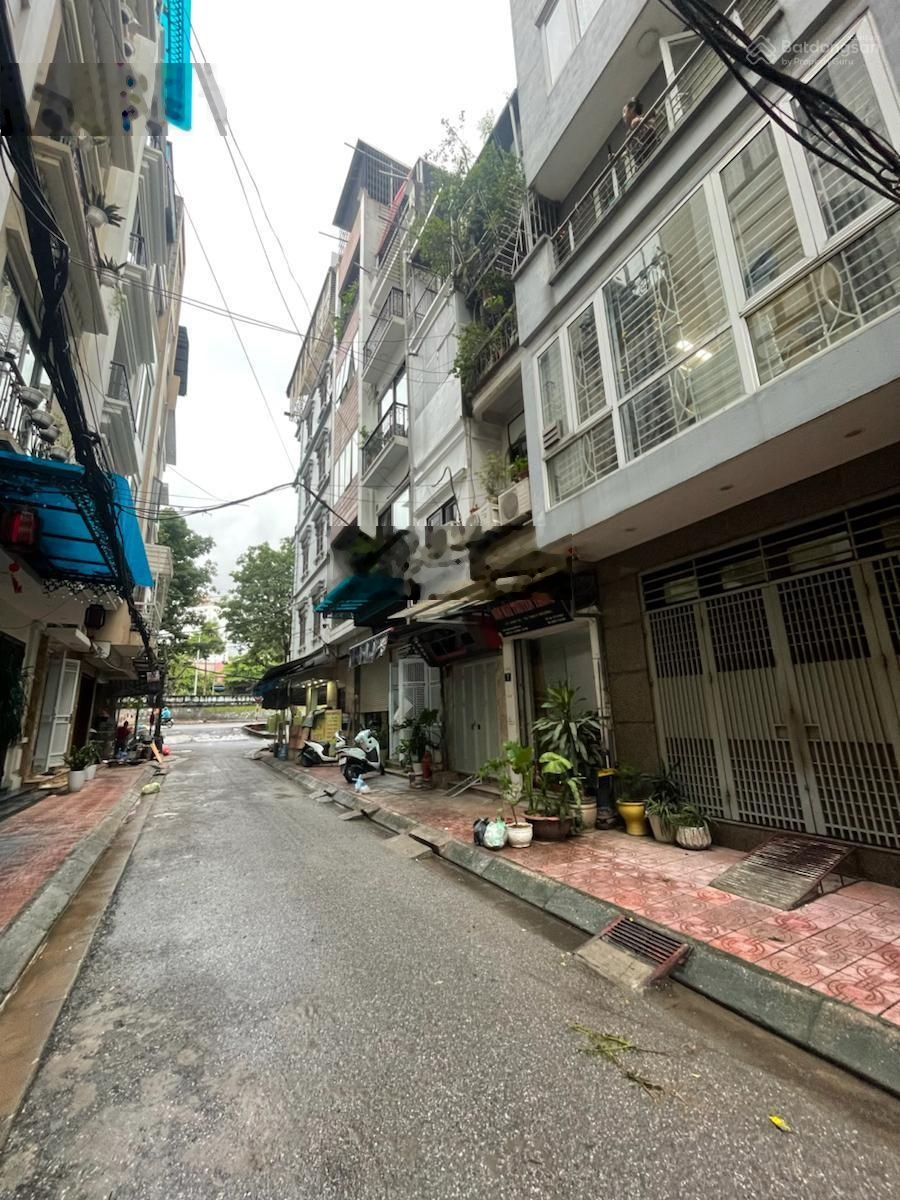 Bán nhà phân lô ô tô tránh phố hồng hà ba đình 50m 5 tầng giá 18 tỷ