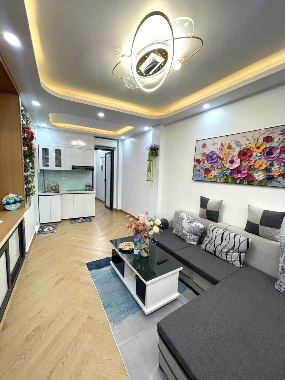 Bán căn hộ chung cư mini tại Thiên Hiền, Mỹ Đình, diện tích 60m2, 2 phòng ngủ, giá 2.45 tỷ