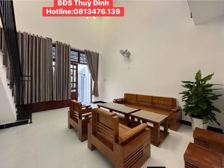 Nhà cấp 4 đúc lửng, 3 phòng ngủ, hẻm Hàm Nghi, 72m2 sổ, 85,7m2 thực tế, giá 2,55 tỷ