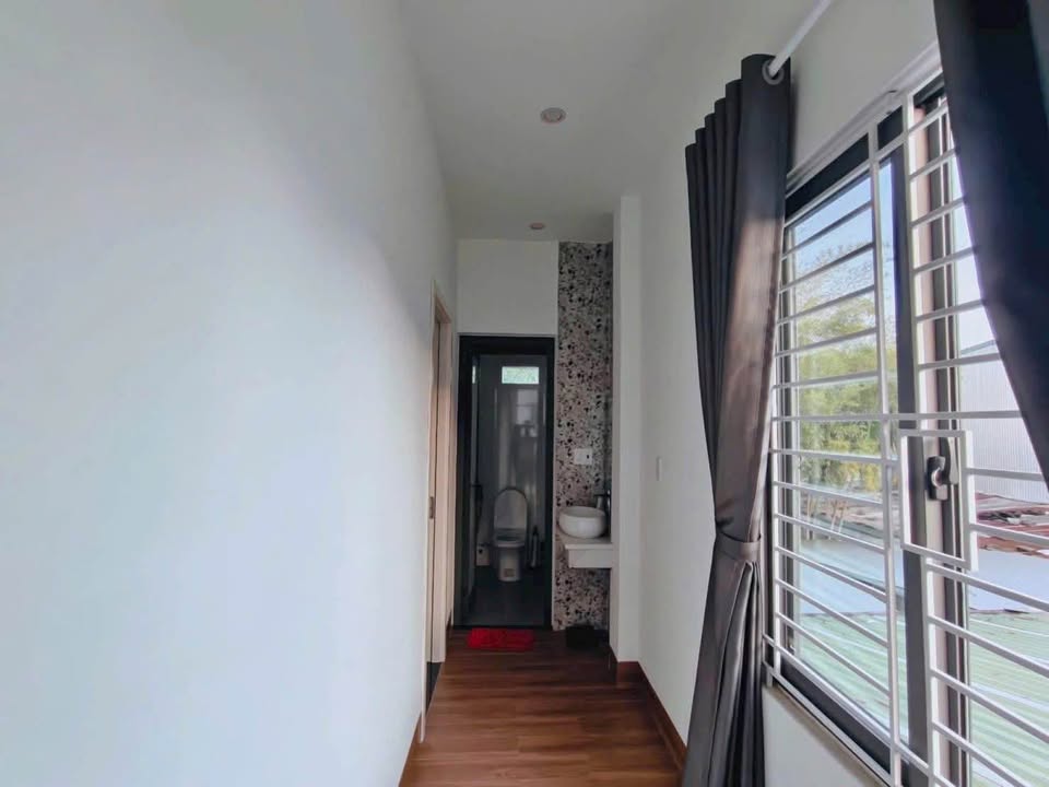 Bán nhà riêng huyện Phú Vang, tỉnh Thừa Thiên Huế, giá 2,4 tỷ