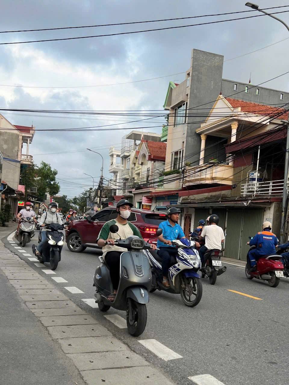 Bán đất tại Lâm Động, Thiên Hương, ngay sát uỷ ban, trường, trạm, chợ