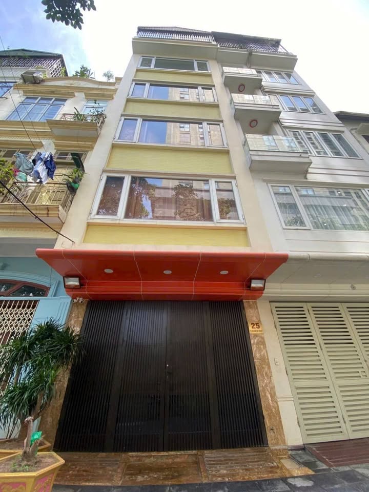 Bán nhà riêng quận Cầu Giấy thành phố Hà Nội, giá 15 tỷ