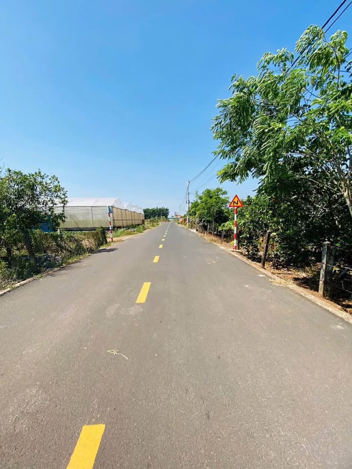 Bán đất huyện Đất Đỏ tỉnh Bà Rịa - Vũng Tàu, giá 1,4 tỷ