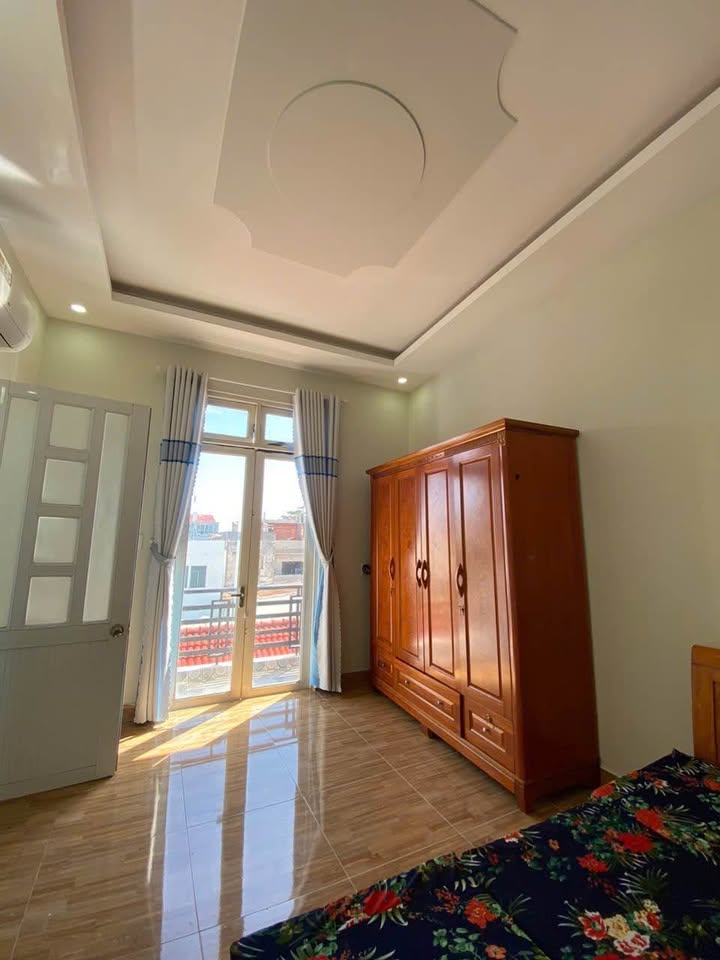 Bán nhà 2 mặt tiền, hẻm xe hơi, giá tốt tại Vũng Tàu