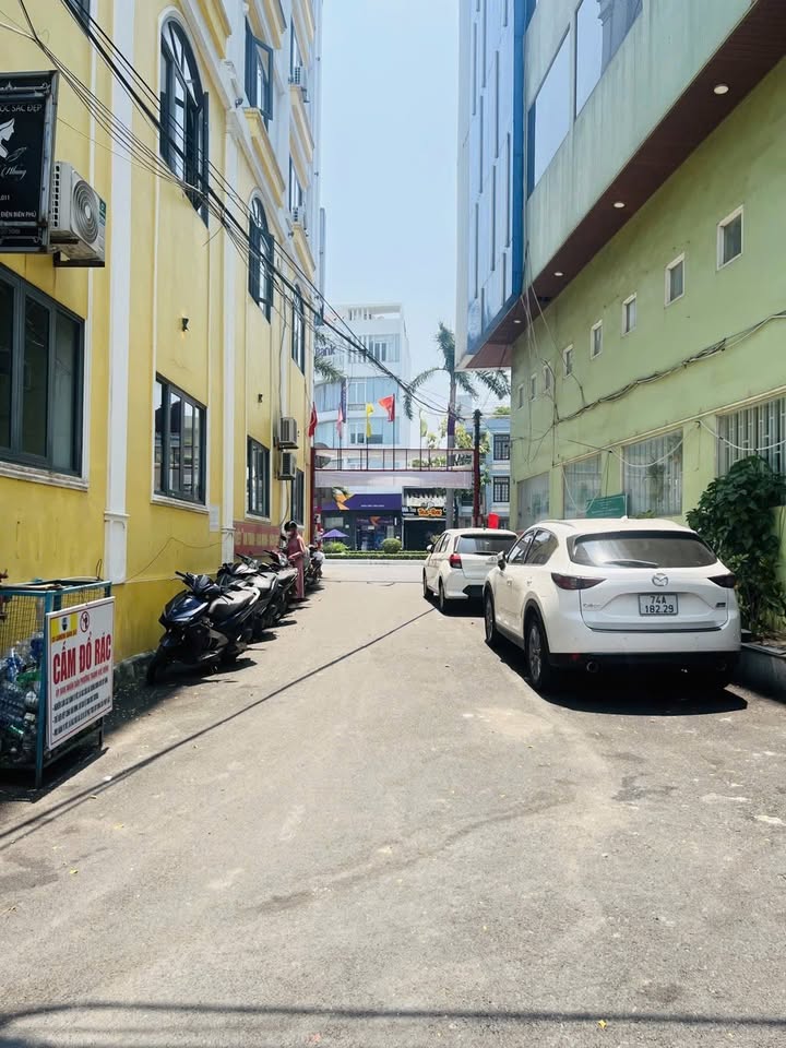 Bán tòa căn hộ 3 tầng đường Điện Biên Phủ, dòng tiền ổn định, khai thác ngay