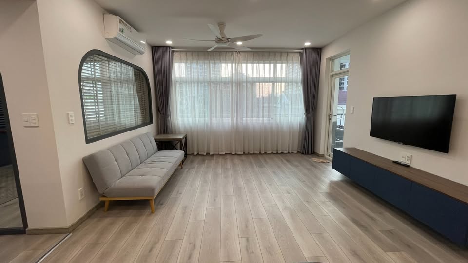 Bán hoặc cho thuê căn hộ Cảnh Viên, Phú Mỹ Hưng, Quận 7