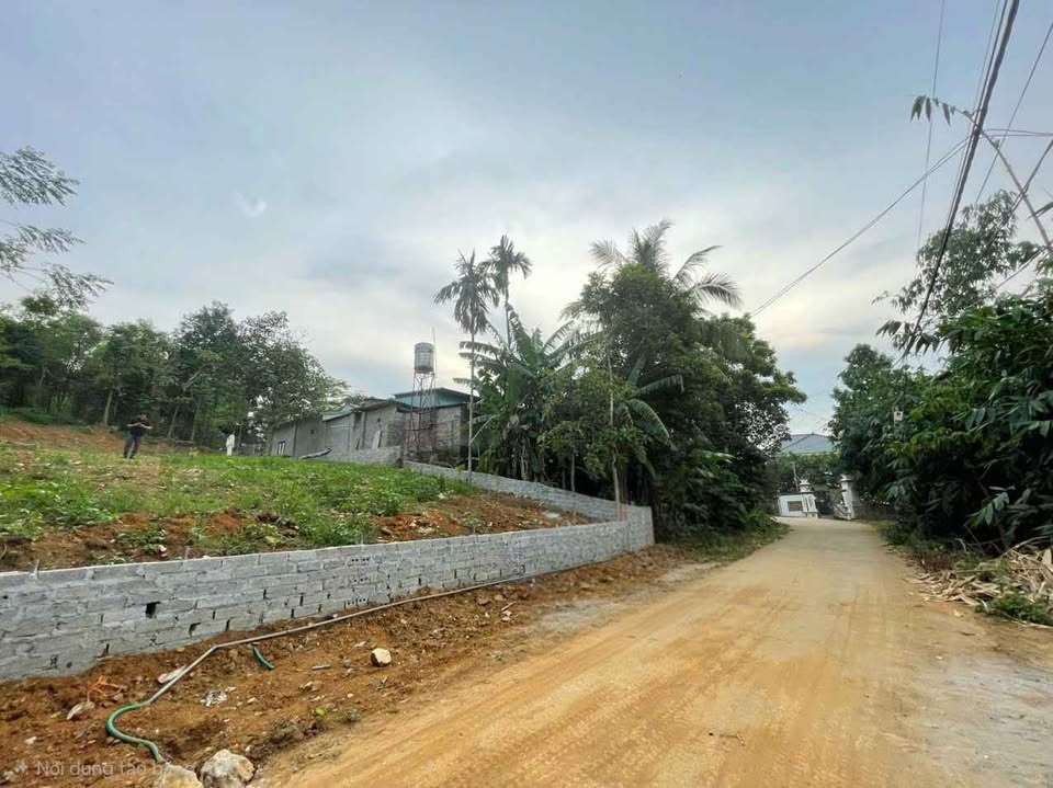 Bán nhanh lô đất đẹp, diện tích 887m2 tại thôn 9, xã Suối Hai, Hà Nội