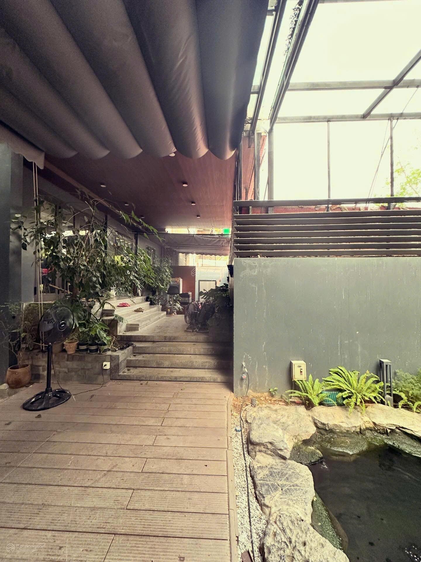 Siêu phẩm Ba Đình 3 mặt tiền dòng tiền 50tr/tháng không có căn thứ 2