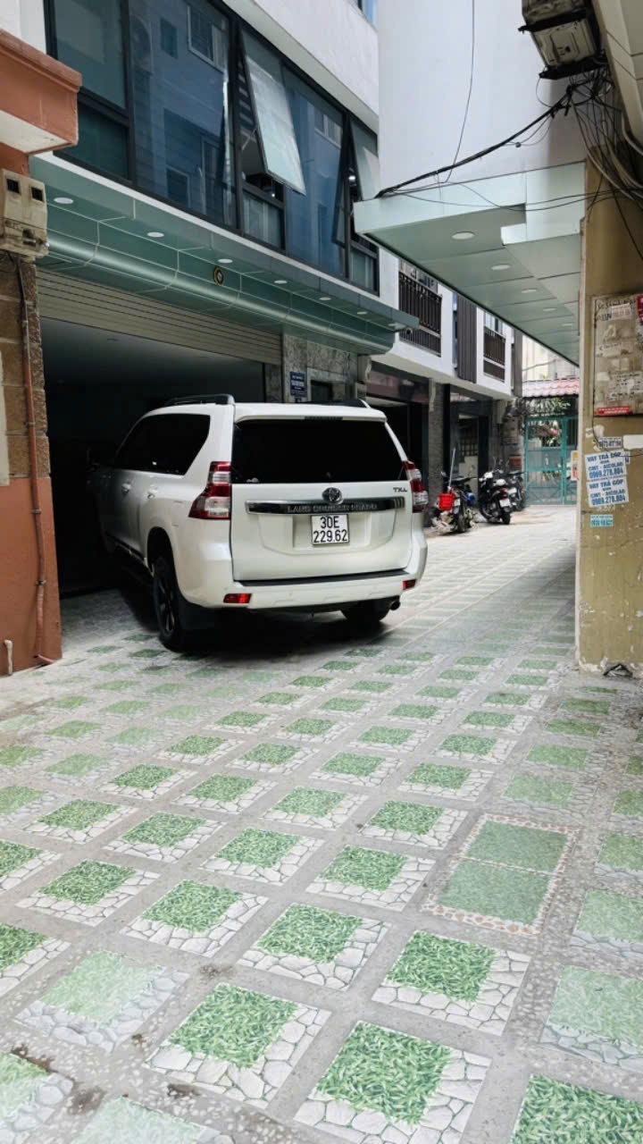 Bán nhà riêng quận Cầu Giấy thành phố Hà Nội, giá 9 tỷ