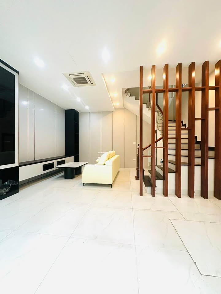 Bán nhà riêng huyện Thanh Trì, thành phố Hà Nội, giá 10 tỷ