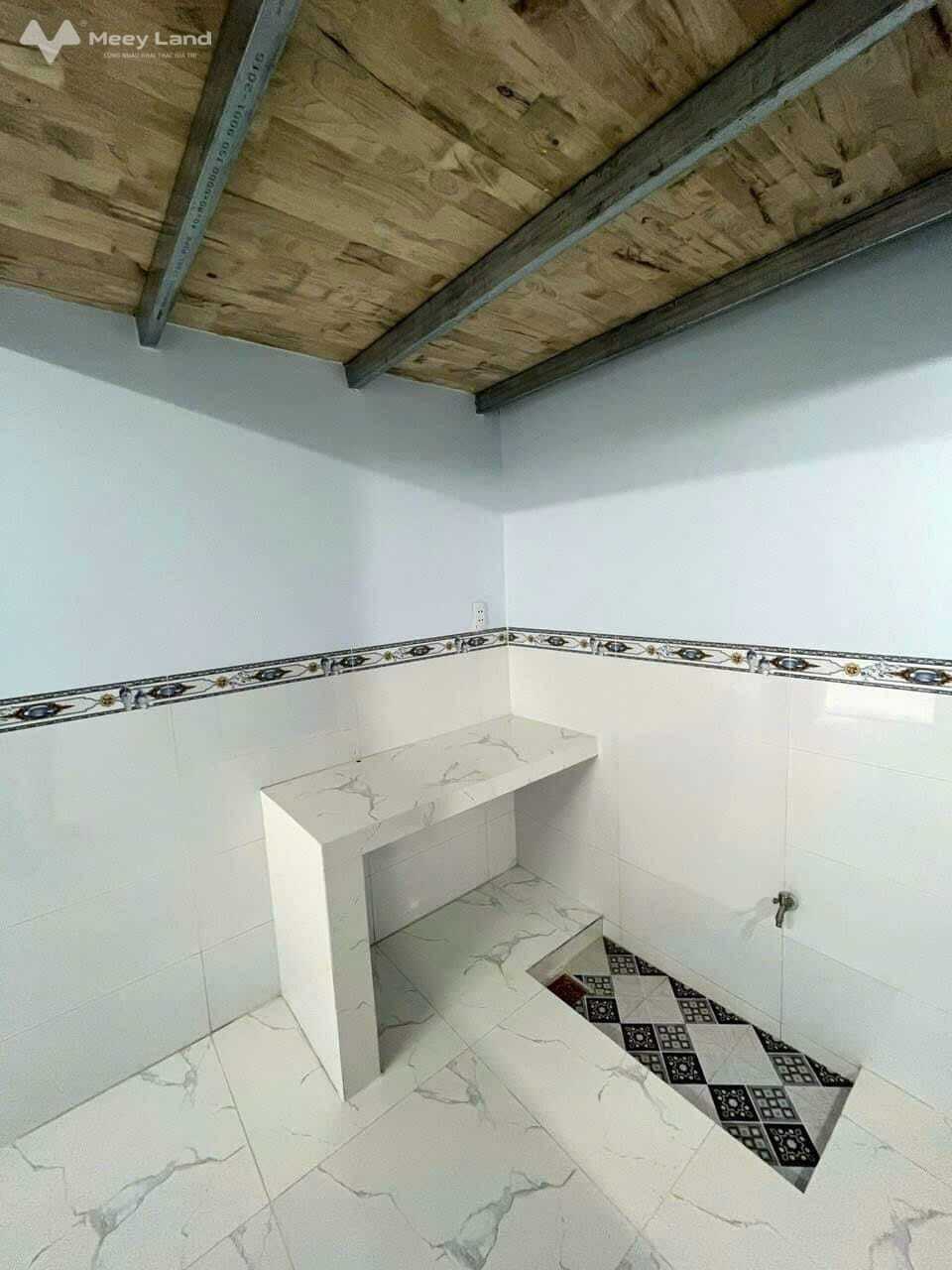 Bán rẻ 2 cặp phòng trọ 8 phòng trọ giá chỉ 2 tỷ gọi xem nhà