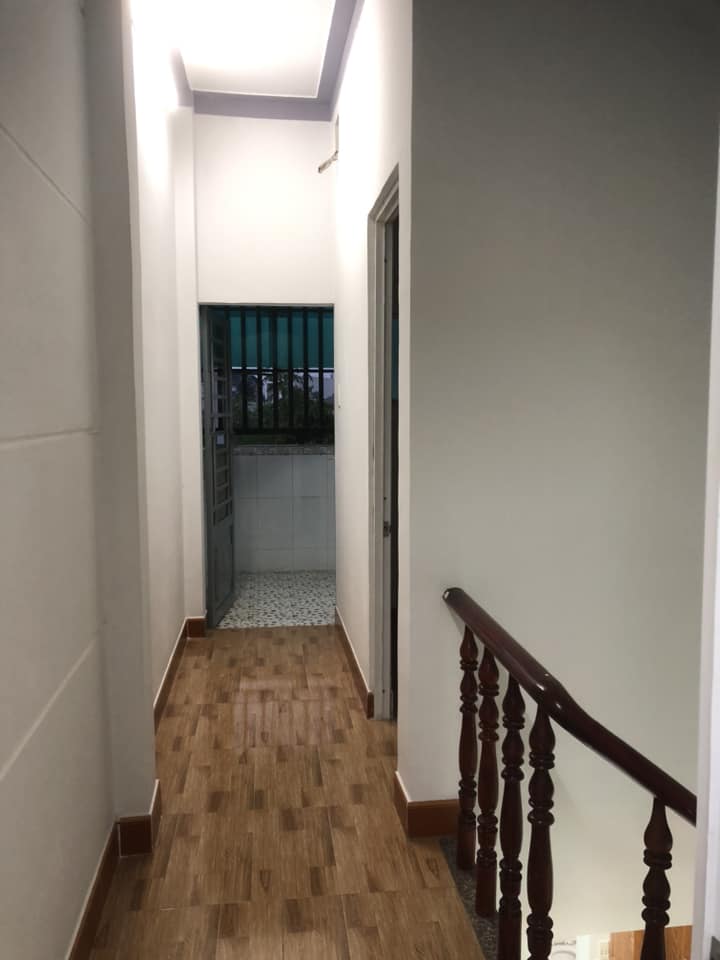 Cần bán căn nhà gần chợ Vĩnh Lộc B, 2 phòng ngủ, 2 wc, giá 1,85 tỷ gọi cho em xem nhà