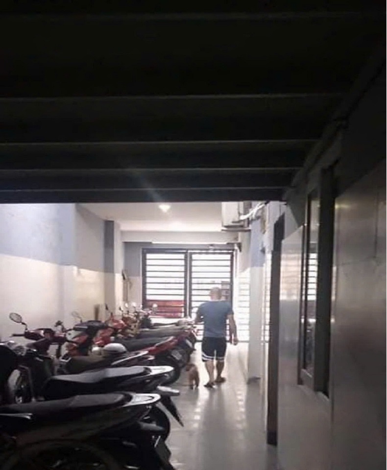 Bán căn hộ dịch vụ mặt tiền kinh doanh đường Văn Chung, phường 13, Tân Bình, 124m2, 6 tầng, thang máy