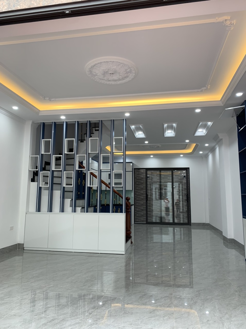 Cần bán gấp nhà 4 tầng, diện tích nhà 90m2 tại Vĩnh Ninh, Thanh Trì