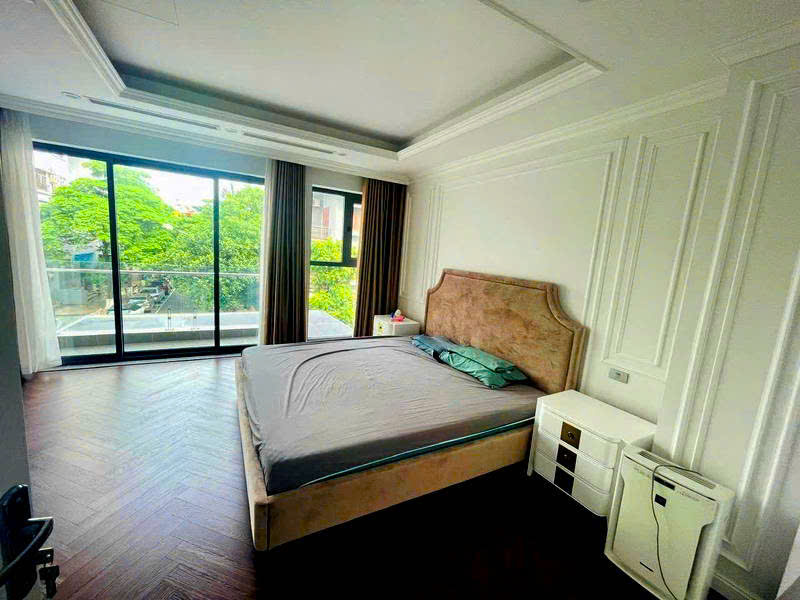 Bán nhà liền kề khu đô thị Hạ Đình 108m2, 6 tầng, mặt tiền 5,1m, 30 tỷ thang máy, kinh doanh